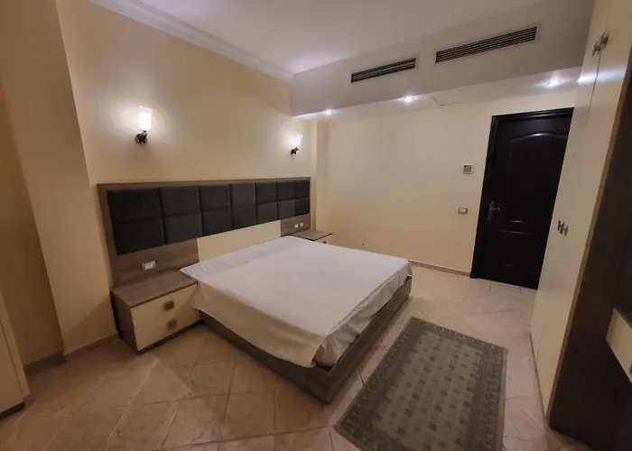 Beachfront luxury Palm Beach Piazza Private Beach Sahl Hasheesh Apartment Hurghada